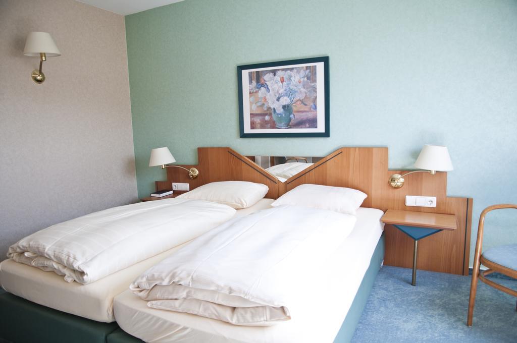 Hotel Saarpark Mettlach Room photo